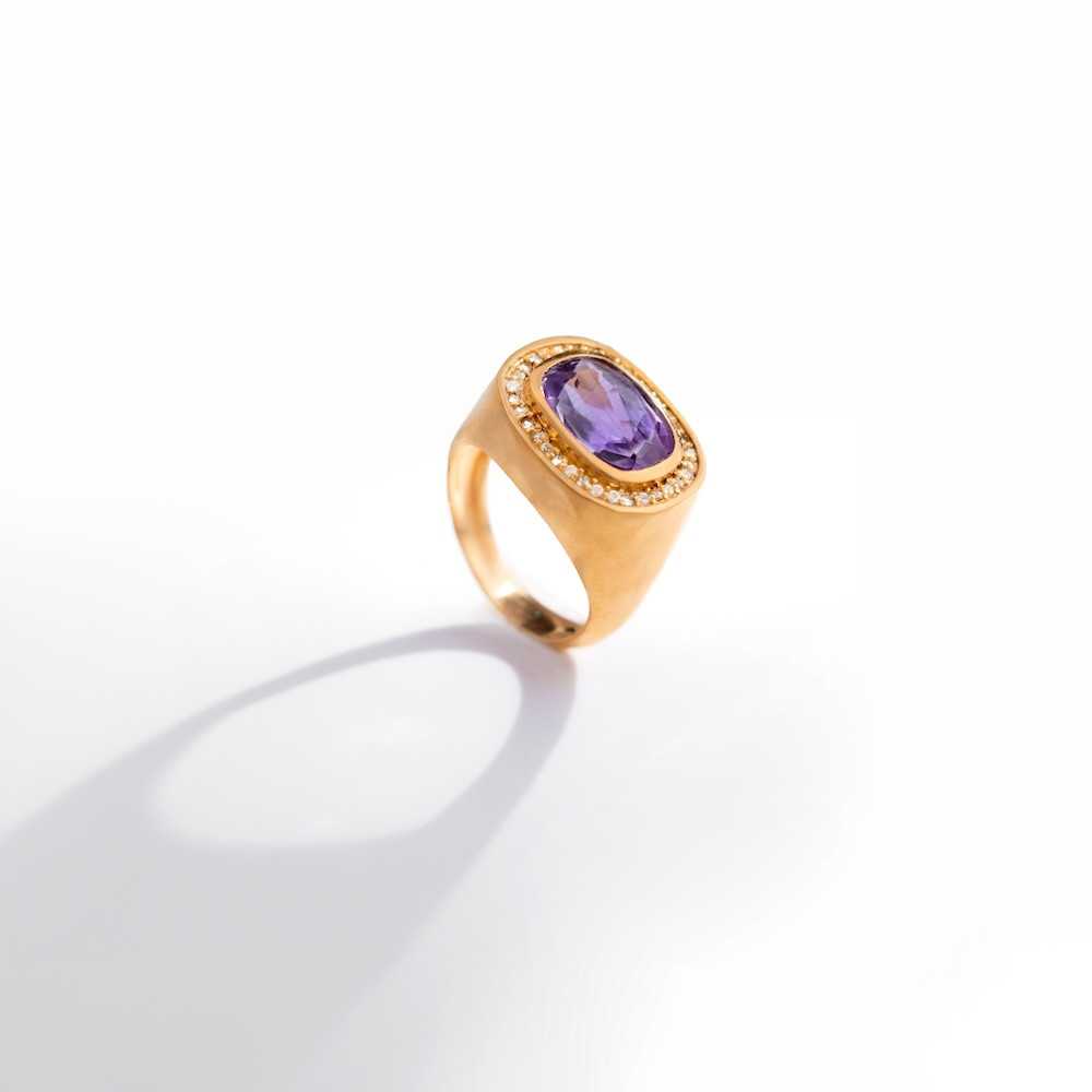 Petra violet amethyst ring