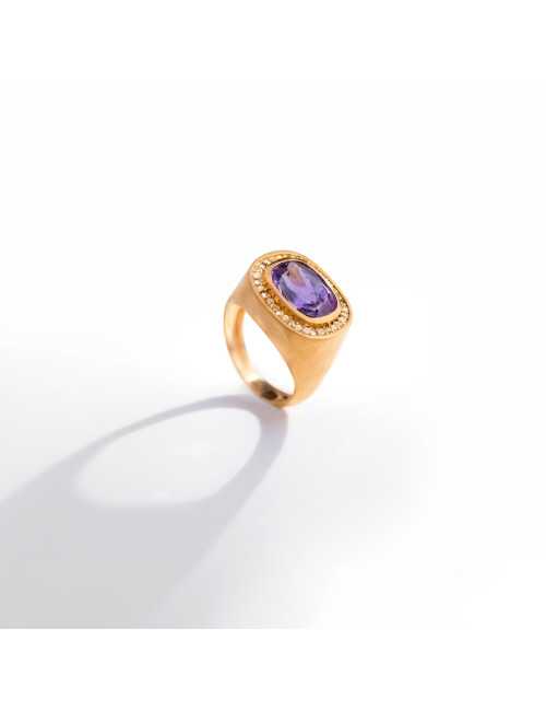 Petra violet amethyst ring