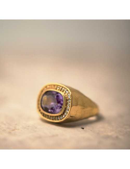 Petra violet amethyst ring