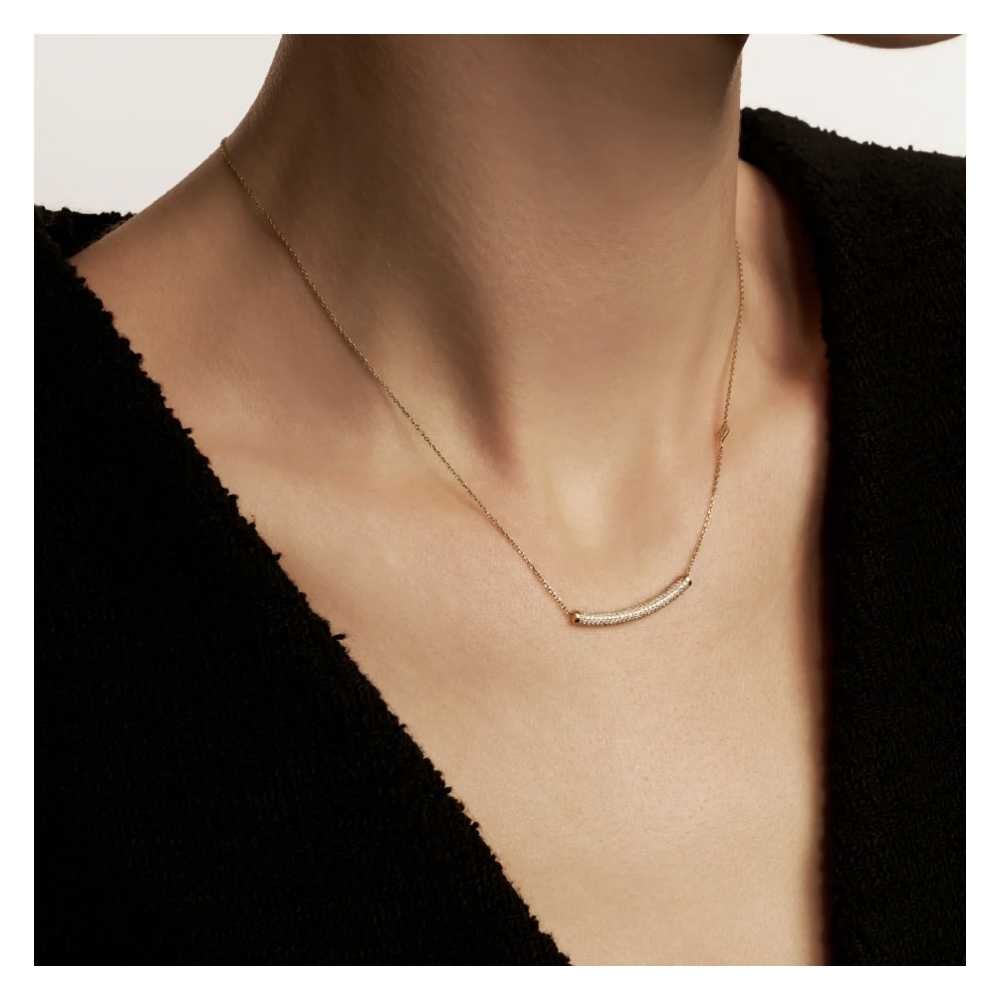 Collier Nailla